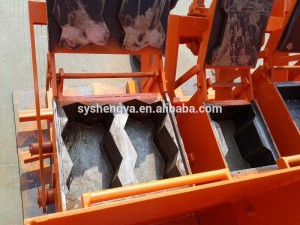 Hand press brick making machine