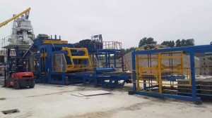 Concrete Hollow Block Making Machine